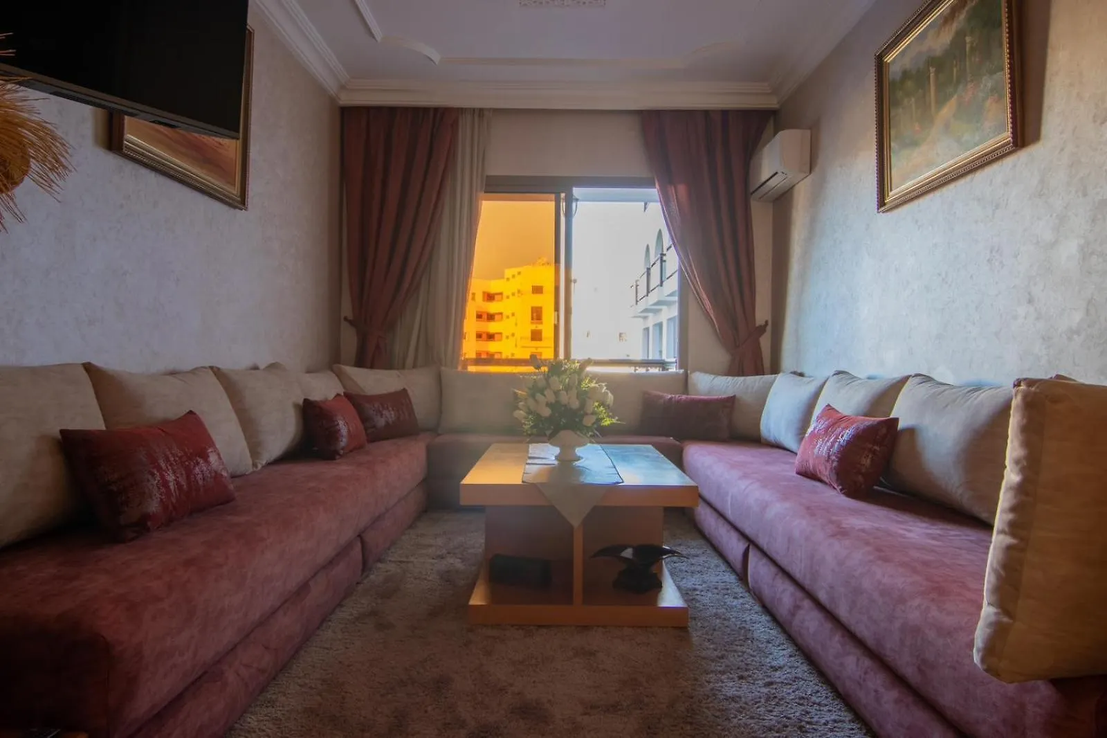 Prime Apt Near Beach With Pool, Amenities, Activities Deals Agadir 0*,